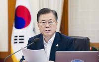 문재인 대통령 재외동포 화상 간담회...코로나19속 안전상황 점검