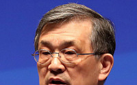 권오현 삼성전자 고문 “초격차 동력은 강력한 리더십”