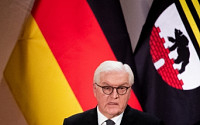 독일 대통령, 경호원 코로나19 확진에 자가격리 돌입