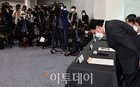 [포토] 취재진에 인사하는 박근희 CJ대한통운 대표이사