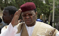 마마두 탄자 전 니제르 대통령 사망