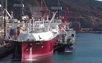 가스공사, 세계 최초 선박 간 LNG 선적 실증 테스트 성공