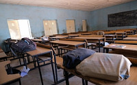 나이지리아 북부 기숙학교 피랍 학생 300명, 정부 보안군에 인계돼