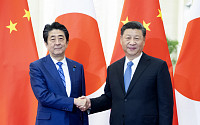 중국 신장 위구르 관련 미국 제재에 일본 배후설 제기