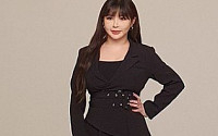 박봄 촬영현장, 11kg 감량 후 자신감 뿜뿜…무보정+NO어플 사진 공개