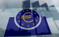 금리 급등 경계 나선 ECB...채권 매입 속도 높인다