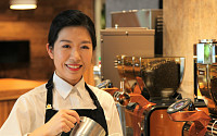 [피플] 김성은 스타벅스 커피대사 “커피를 매개로 대화하는 '커피 스토리텔러'가 되고 싶어요”