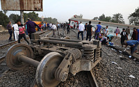 이집트 열차 탈선으로 최소 11명 사망ㆍ98명 부상