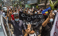 미얀마서 군경 총격으로 시위대 최소 6명 사망…아세안 합의 후 일일 최다