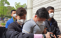 60대 택시기사 무차별 폭행…20대 문신남 구속