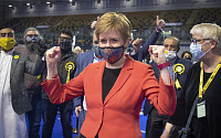 스코틀랜드 집권당 “분리독립 추진”에 존슨 영국 총리 “무책임” 비난