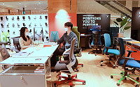 [포토] 롯데백화점, 인체공학 기능성 의자 브랜드 '허먼 밀러' 팝업스토어 전개