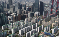 재건축 기대감에 들썩이는 서울 노후 아파트값