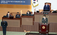'박원순 유산'에 어긋난 협치…시의회 압박하는 서울시·노조