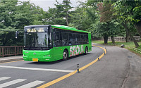 서울시 &quot;8월부터 남산공원 관광객은 전기버스 이용하세요&quot;