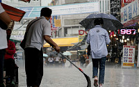 [일기예보] 25일 전국 곳곳에 돌풍·천둥·번개 동반 ‘산발적 소나기’…서울 낮 28도·수도권 미세먼지 ‘나쁨’