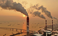 한중일, 기후변화 압박에 아시아 석탄 프로젝트서 발 빼