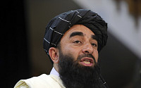 탈레반, 아프간 장악 후 첫 기자회견…“20년 전과는 크게 다를 것”