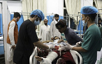“야만적이고 비인간적”...분노와 슬픔에 휩싸인 국제사회, '아프간 테러' 강력 규탄