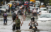 인도 뉴델리서 77년 만에 기록적 폭우