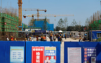 헝다, 문어발 사업이 위기 불렀다…벽에 부딪힌 중국 성장모델