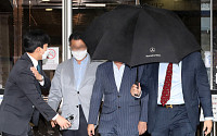 ‘김건희 연루’ 도이치모터스 주가조작 의혹 관련자 구속…“혐의 소명”