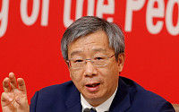 중국 인민은행 총재 “헝다 사태, 억제 가능”