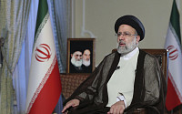 이란 대통령 “미국, 핵협상 진지하다면 제재 풀어라”