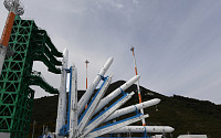 [포토] 우주 향해 우뚝 서는 한국형 우주발사체 ‘누리호’