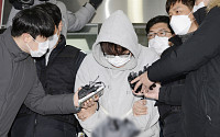 ‘신변보호 여성 가족 살해’ 이석준, 검찰 송치…“물의 일으켜 죄송”