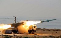 [포토] 이란, 연이틀 중·장거리 미사일 시험발사