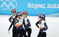 [베이징 동계올림픽] 쇼트트랙 여자 대표팀, 3000m 계주 은메달…종합 15위로 올라