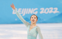 [베이징 동계올림픽] 피겨 김예림의 ‘반전 퇴장’…&quot;메달 잡을 장군감이네&quot;