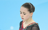 [베이징 동계올림픽] 도핑 스캔들에 걸려 넘어진 발리예바, 러시아 귀국 후 운명은