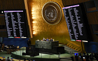 [우크라이나 침공] 유엔 141개국 “러 즉각 철수” 결의안 채택...북한 등 5개국만 반대