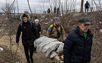 [우크라이나 침공] 러시아 “우크라이나 외국인 용병 180명 사살”…우크라는 부인