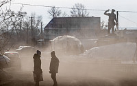 [우크라이나 침공] “러시아, 동부 루한스크에 화학무기 백린탄 투하”