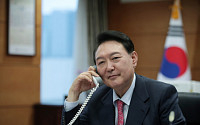 尹 당선인, EU집행위원장과 통화...“하반기 한국에서 한-EU 정상회담 개최 추진”