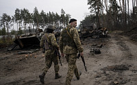 [우크라이나 침공] 서방 정보기관들이 푸틴 근황 공개한 이유