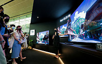 삼성 ‘더 프레임’ 속에 싱가포르 국립미술관 작품이 ‘쏙’