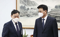 김오수 “검수완박 법사위 참석” 요청…박광온 “규정대로 심의”