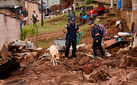 남아공, 홍수에 국가재난 사태 선포…누적 사망자 443명