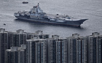 중국 항공모함 선단, 일본 오키나와 인근 통과