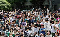 [포토] 윤석열, 입주민 어린이들과 기념사진 행사