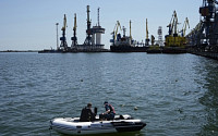 러시아, 우크라 항구서 해상 통로 개방