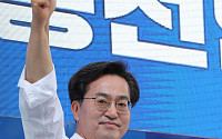 [종합] 김동연 경기지사 대역전극…이재명 함께 민주당 변화 주도 전망