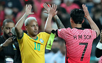 한국, 세계 최강 브라질에 1-5 대패…황의조 골·네이마르 PK 2골