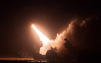 합참 “한미, 北미사일 8발 도발에 지대지미사일 8발 대응 사격”
