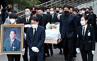 국민 MC 송해 사망 소식에 전국서 추모 행렬… 10일 영결식
