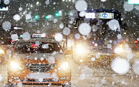 [날씨] 서울 등 내륙 곳곳 눈 시작…빙판길 교통대란 우려